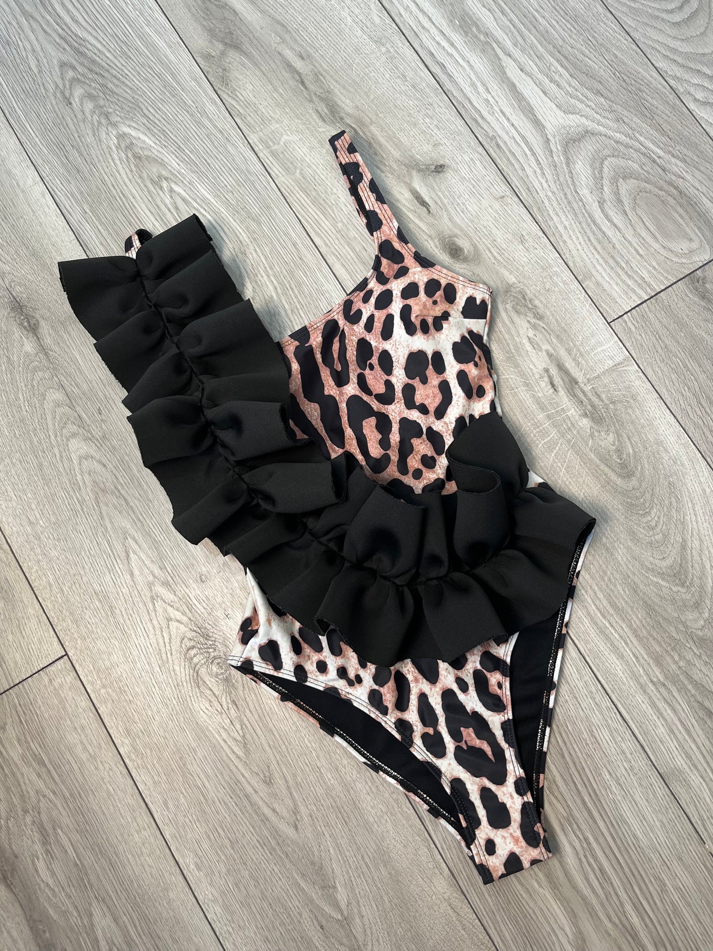 Leopard Print Ruffle Swimsuit